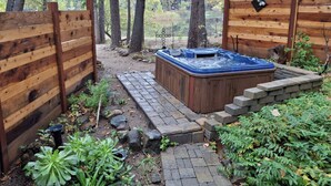 Unclassified image, 3 of 24, button - 1BR Dog-friendly Lakefront Cabin w/ Canoes (Sonora)