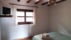 Rumah | 6 kamar tidur, setrika/meja setrika, dan seprai linen