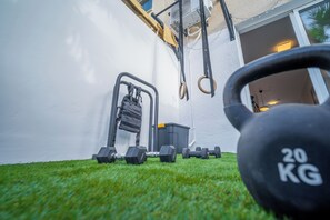 Fitness facility - Designer maisonette 2 bedrooms • Terrace - Barbecue table - Fitness area (Chlorakas)