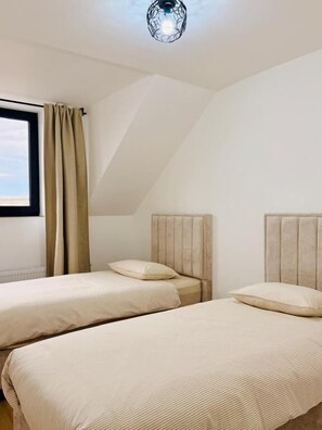 Nicht klassifiziertes Bild, 4 von 13, Schaltfläche