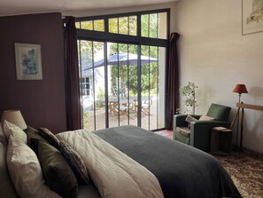 2 Schlafzimmer, Reisekinderbett, kostenloses WLAN, Bettwäsche