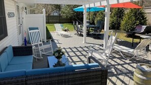 Outdoor dining - Walk to the Beach, Great Yard, Outdoor Shower, Beach Gear & Entire Home (West Yarmouth)