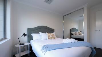 4 chambres, fer et planche Ă repasser, Wi-Fi gratuit, draps fournis