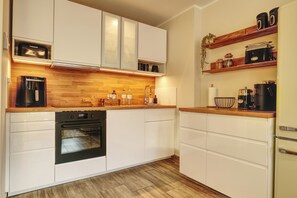 Uuni, liesi, astianpesukone