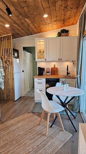 Dining - Petit Nest · Cozy Private Studio · Quiet & Serene (Jacksonville)