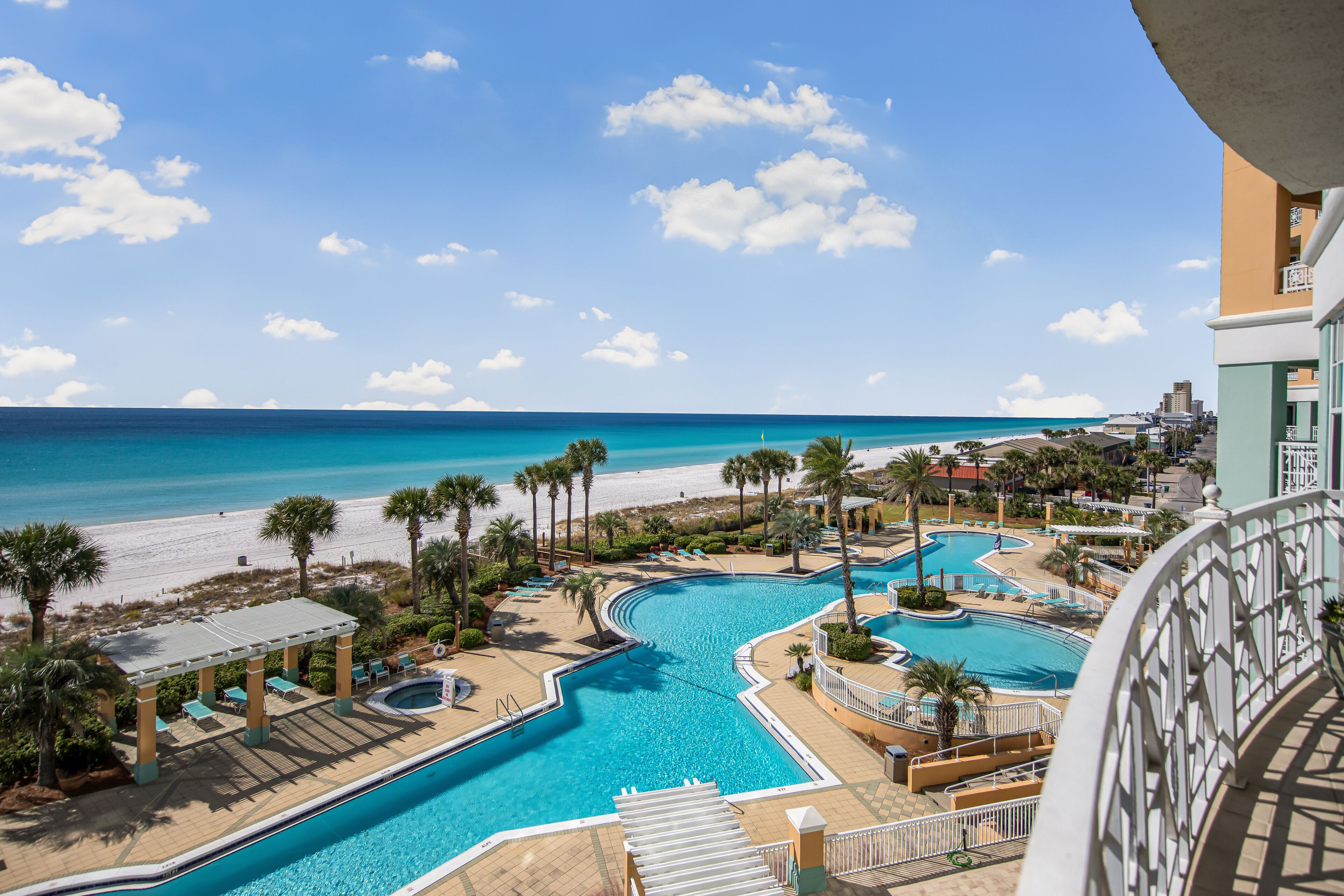 Et oppvarmet basseng