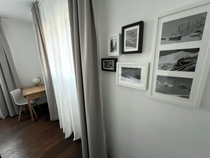 Interior - 3.5 room apartment "Casa Pluschein" with a dream view in a prime location in Flims (Flims Waldhaus)