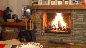House | Living room - Casa La Pica With Access to the Garden (Alins)