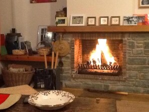 Living room - Casa La Pica With Access to the Garden (Alins)