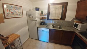 House | Private kitchen - Casa La Pica With Access to the Garden (Alins)