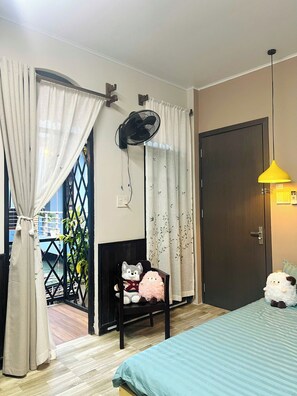 Classic Double Room Single Use | Free WiFi - ConiHouse III Thong Dong (Thuan Hoa)