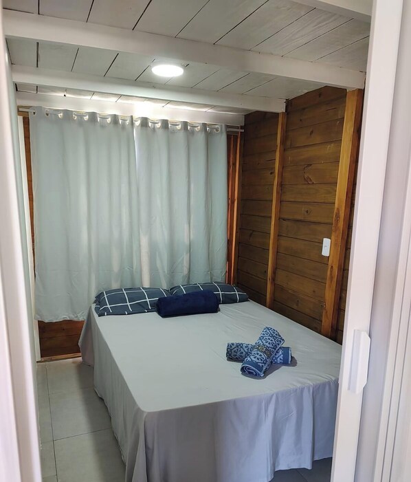 WiFi, bed sheets - 3-bedroom house 850m from the beach, north of the island (Florianópolis)