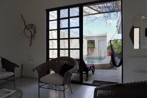 Interior - Casa Calandria, a beautiful quiet home with swimming pool & near the beach (Chicxulub)