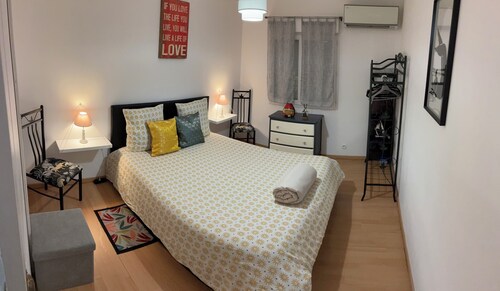 Nice, cozy, comfortable house in a quiet area, wifi, with 2 courtyards, 70m2, 2 bedrooms