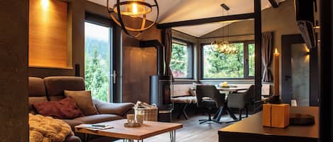 TV connectée, cheminée