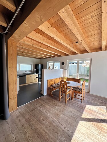 Comfortable vacation apartment with garden - right next to the children's farm