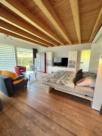 Comfortable vacation apartment with garden - right next to the children's farm - low allergy