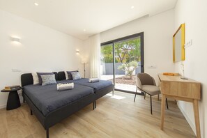 4 Schlafzimmer, Bügeleisen/Bügelbrett, kostenloses WLAN, Bettwäsche