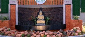 Palm Wave Beach Resort