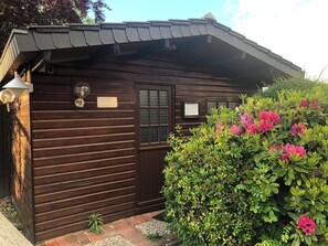 Exterior detail - Your "home port" in Butjadingen - spacious family apartment with pool*sauna*dogs (Butjadingen)