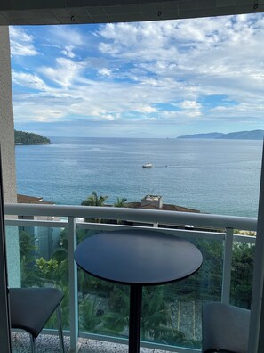 Outdoor dining - Porto Real Resort: Rest, Sun and Sea (Mangaratiba - RJ) (Mangaratiba)