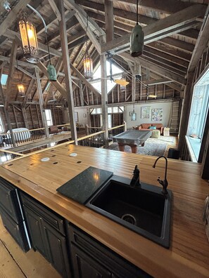 Game room - Moonrise Meadows: A Historic Mohawk Valley Retreat (Schenectady)