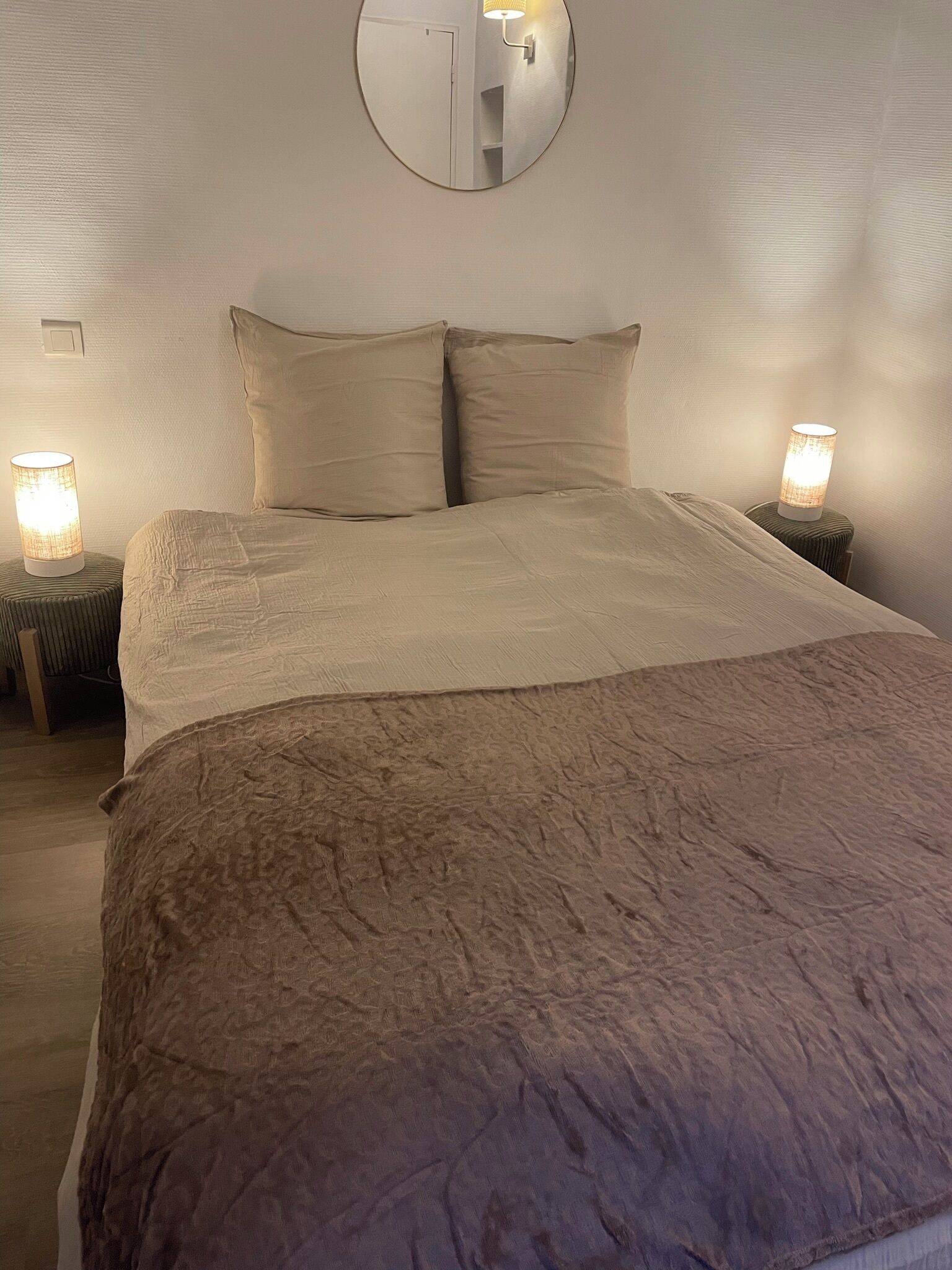 Strykejern/-brett, wi-fi og sengetøy