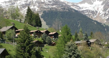 Chalet Romantica: Private Garden and Relaxation at 1,200m