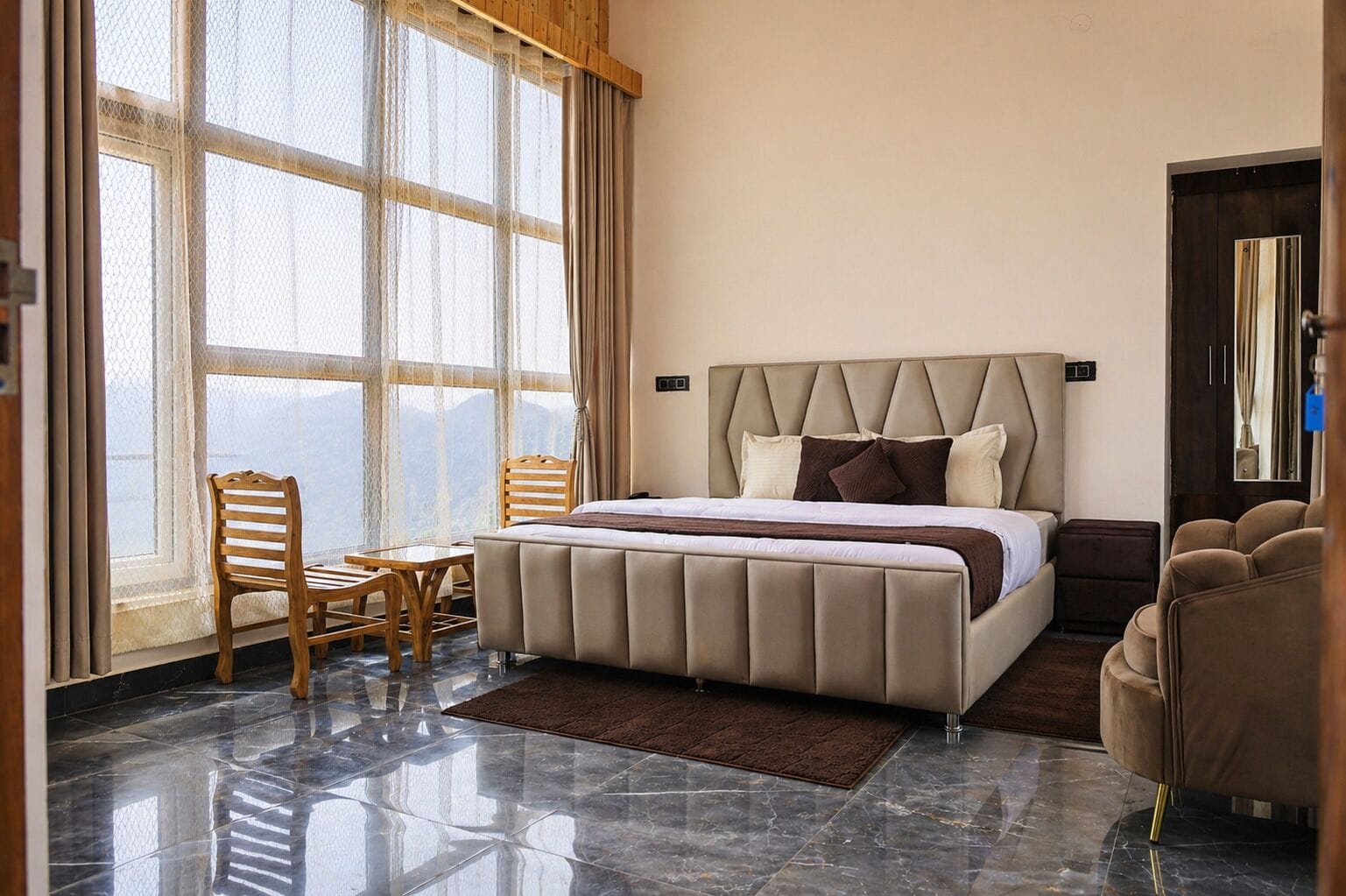 Superior Room | In-room safe, desk, blackout curtains, iron/ironing board