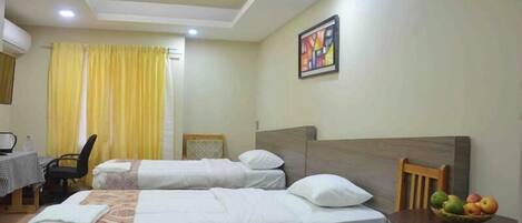 WiFi (free), bed sheets