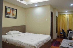 Superior Triple Room, River View | Free WiFi, bed sheets - Hotel Titas View Brahmanbaria (Brahmanbaria Sadar)