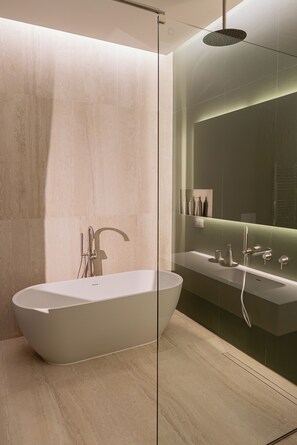 Bathroom - Eternal Suites Rome (Rome)