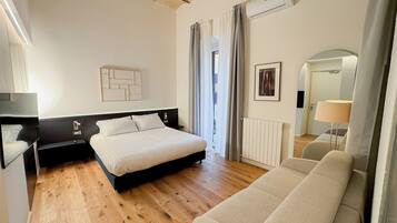 In-room safe, iron/ironing board, free WiFi