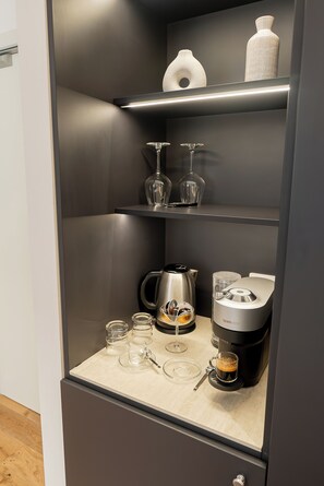 Elite Apartment | In-room safe, iron/ironing board, free WiFi - Eternal Suites Rome (Rome)