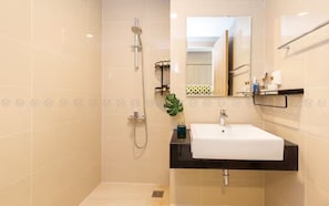 Luxury-Apartment, 1 Schlafzimmer, Küche | Badezimmer | Dusche, Haartrockner, Handtücher, Seife
