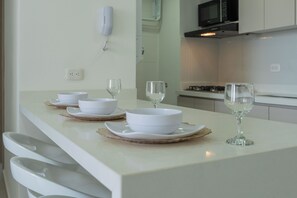 Dining - Very close to the beach and the historic center (Cartagena de Indias)