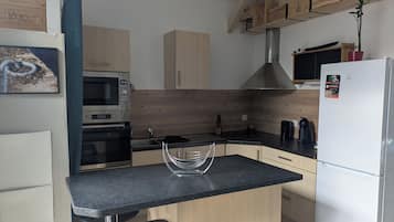 Microwave, oven, stovetop