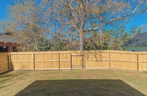 Property grounds - New 2025 Home – 15 min from Masters -Week Rental (North Augusta)
