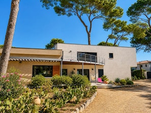 Exterior - Villa with garden and sea view, a stone's throw from the beach - Presqu'île de Giens (Hyères)