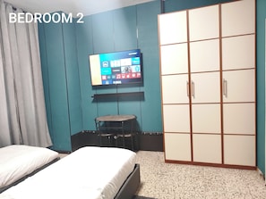 2 Schlafzimmer, Zimmersafe, Bügeleisen/Bügelbrett, kostenloses WLAN