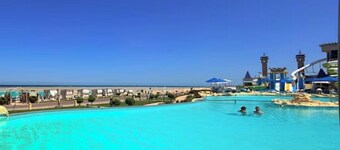 Sahl Hasheesh Finest Chalet Gravity 5 star beachfront hotel - NON EGYPTIAN ONLY
