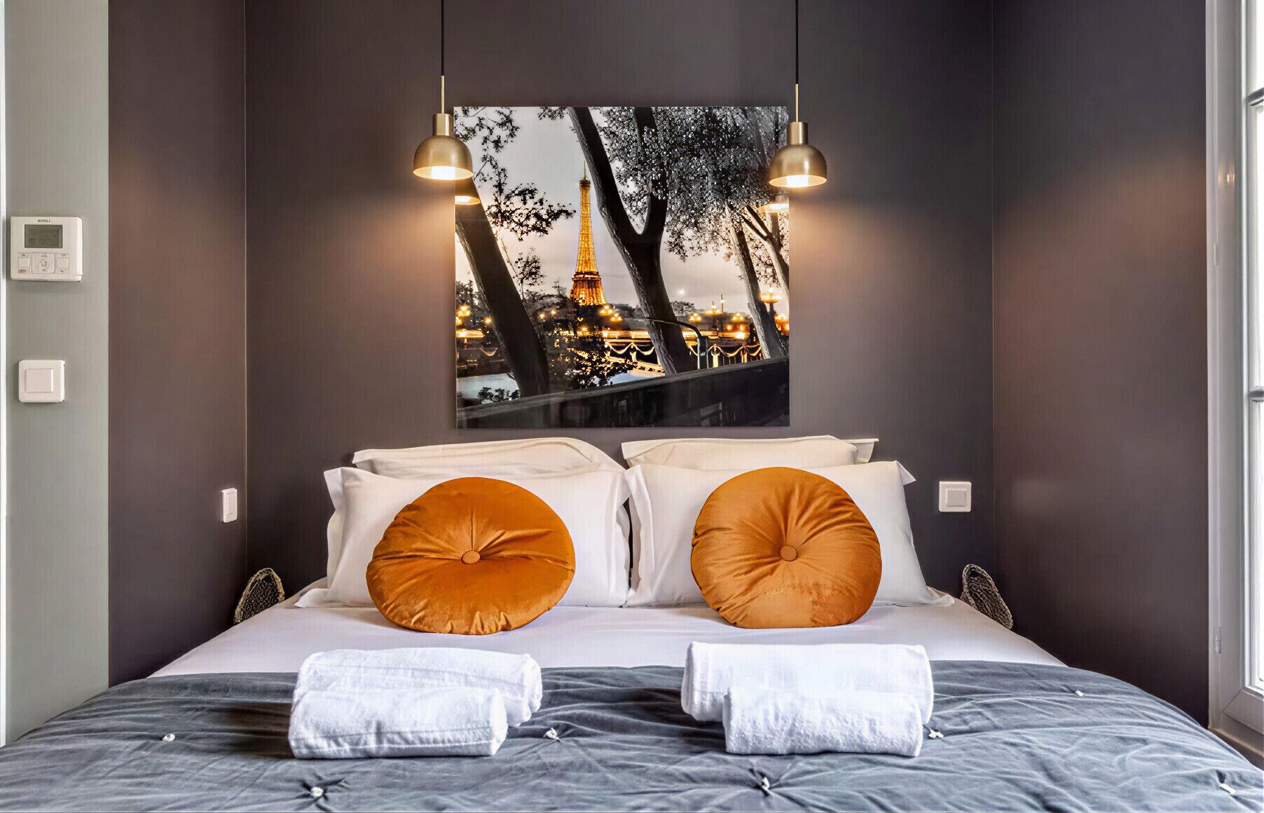 3 soverom, safe på rommet, skrivebord og strykejern/-brett