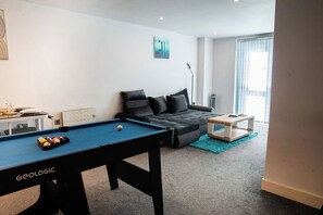Spielezimmer