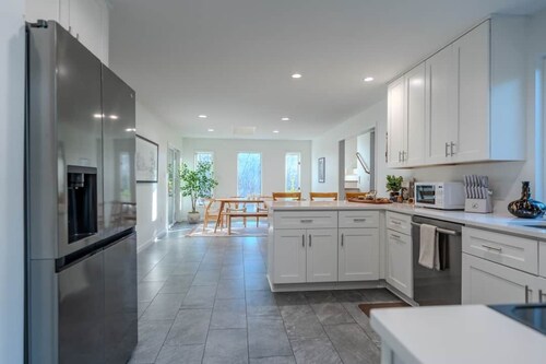 Private Retreat Near Durham | Fire Pit & Grill