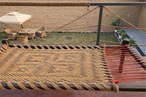 Outdoor dining - Mud Meadows - Peace and Tranquility 3br Farm With Pool (Faridabad)