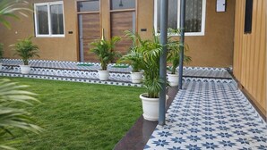 Unclassified image, 2 of 27, button - Mud Meadows - Peace and Tranquility 3br Farm With Pool (Faridabad)