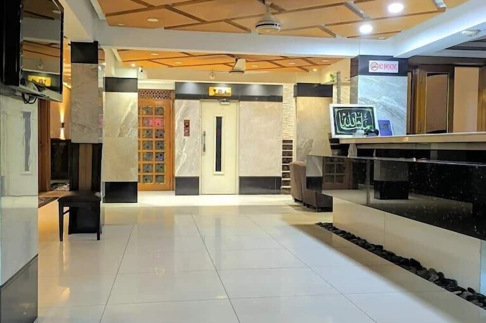 Hotel Pak International