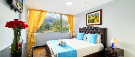 7 habitaciones, internet y ropa de cama