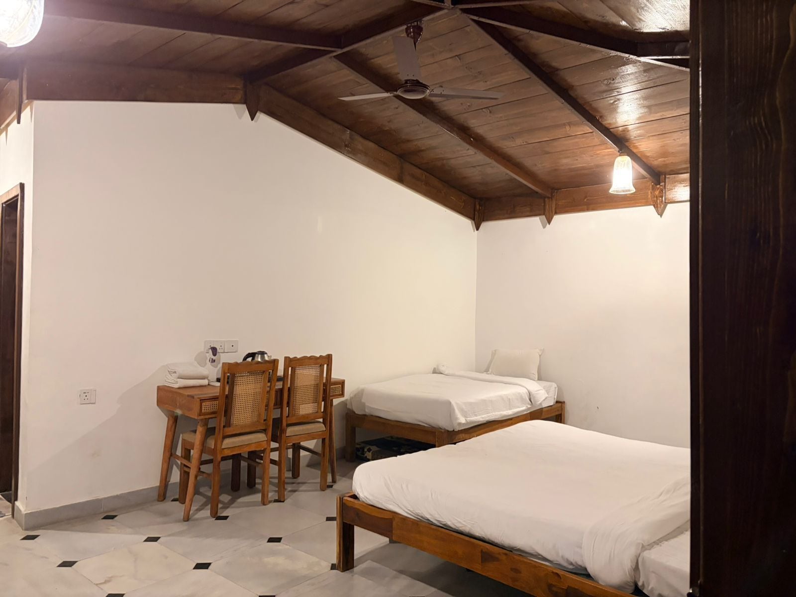 家庭客房 | 書桌、筆電工作空間、免費無線上網