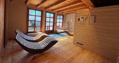 Bergflamme-Ihr Ferienhaus im Harz
Glasfrontsauna - Wäschepaket inkl.- Parkplatz